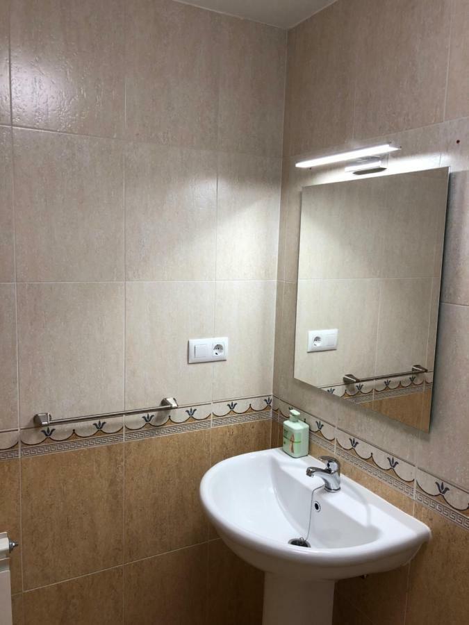 Piso Vacacional En Aviles Apartment Bagian luar foto